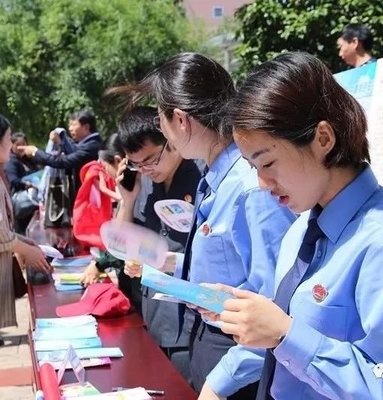 盱眙開展法治宣傳月 百場法治文藝進社區，環保咨詢服務暖人心